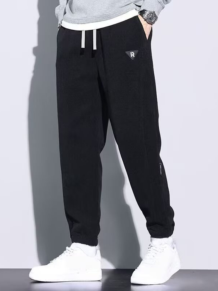Męskie, ciepłe, zimowe spodnie – Corduroy Pant Warm recenzja i cena